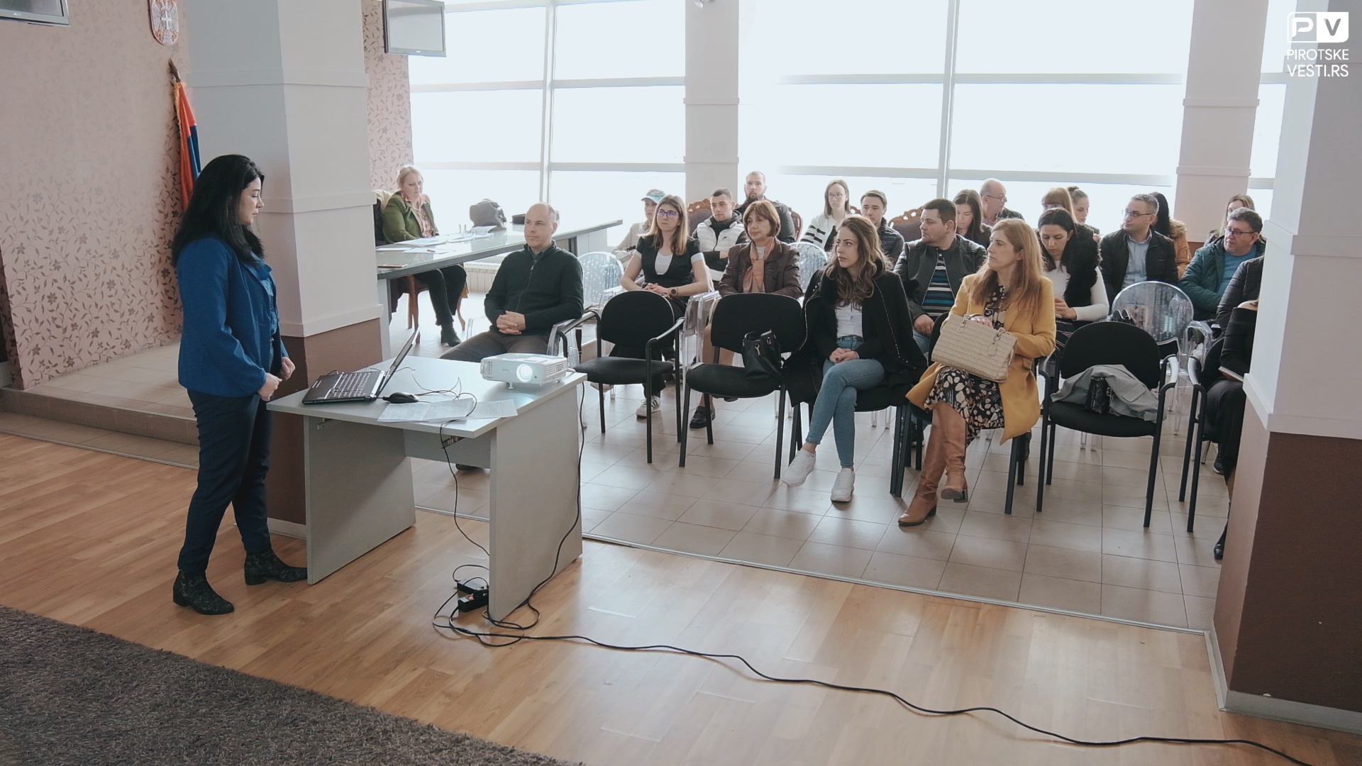 ODRŽAN FORUM POSLODAVACA U PIROTU: NSZ predstavila javne pozive i mere zapošljavanja – OGLASI BELA PALANKA