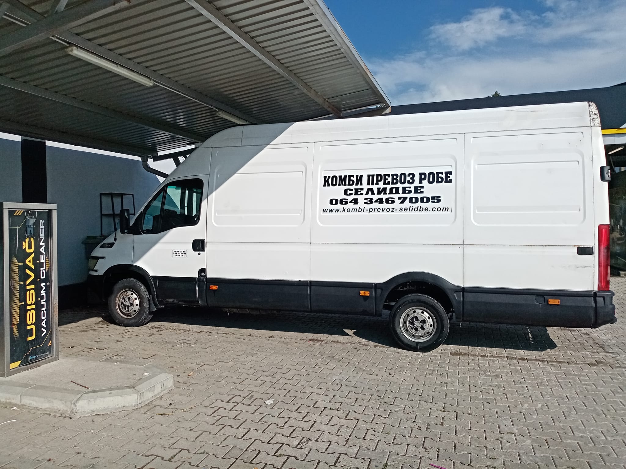 KOMBI PREVOZ i selidbe – brzo, sigurno, povoljno