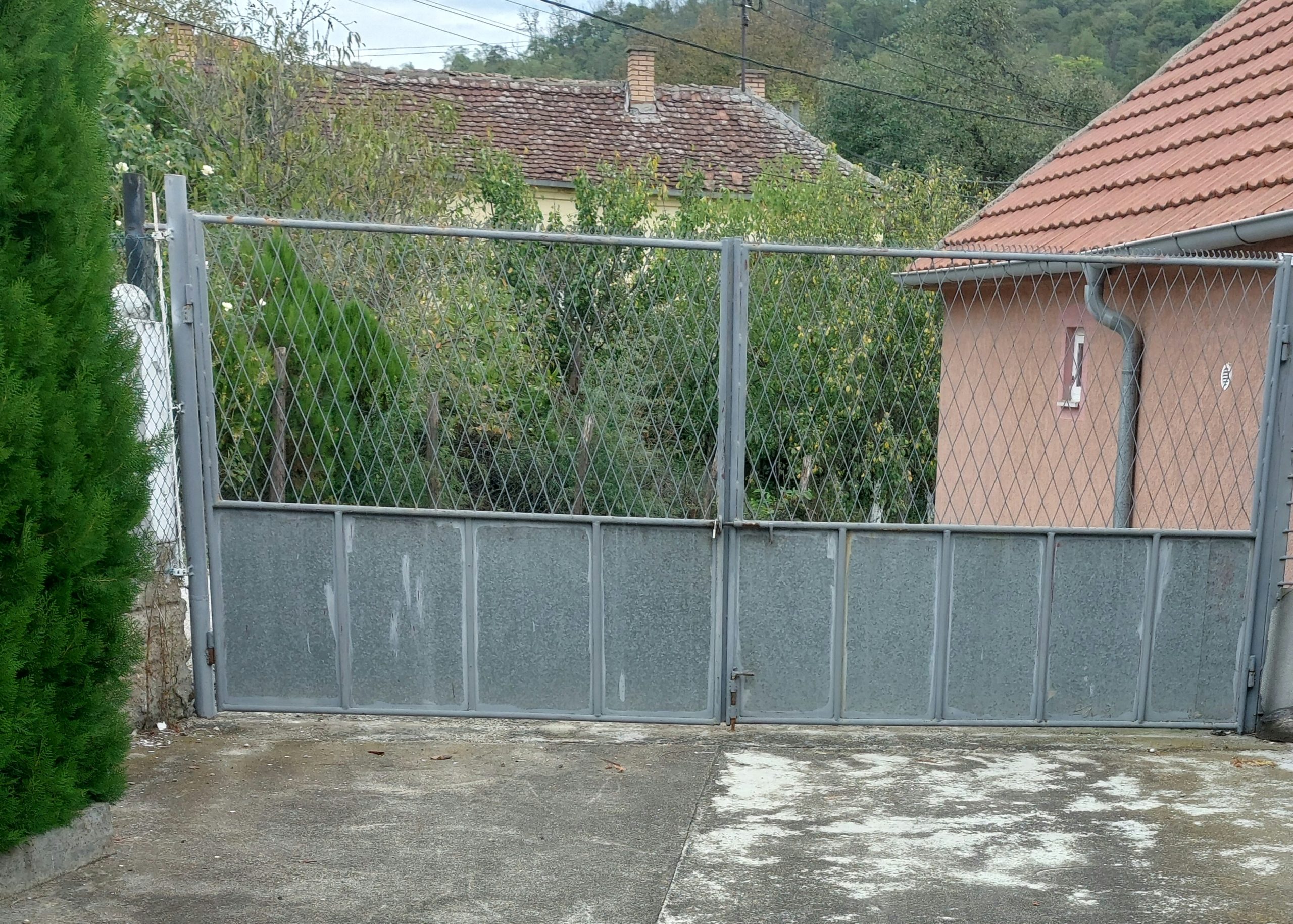 Prodajem kuću u Kučevu