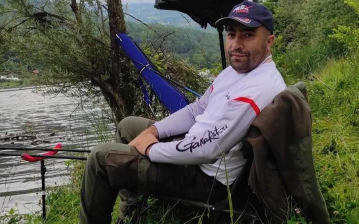 “BIĆE PECANJA, SAMO DA ANA OZDRAVI”: Nemanja prodaje svoju skupu opremu da pomogne najboljoj drugarici u borbi sa opakom bolešću! – OGLASI PRIBOJ