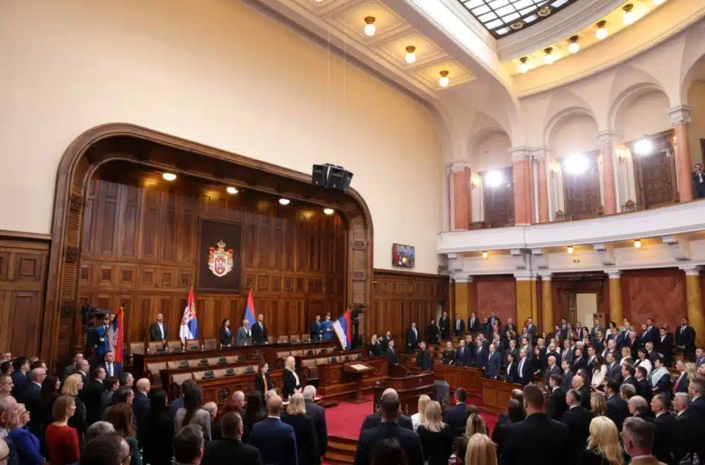 (FOTO) U TOKU SEDNICA SKUPŠTINE Burno u parlamentu, Ana Brnabić izrekla opomene zbog uvreda – OGLASI ŠID